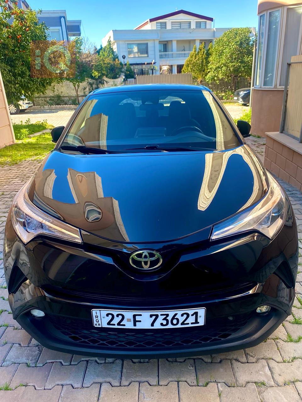Toyota CH-R
